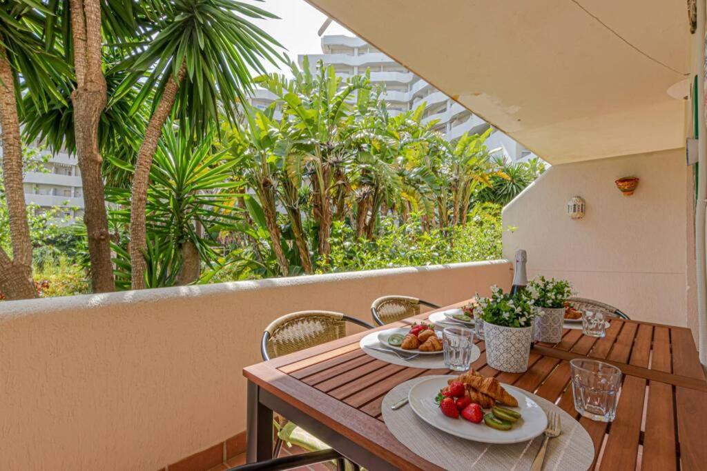 797 Holiday Rentals- Precioso Piso Con Vistas Al Jardin En Benalbeach Benalmádena Extérieur photo