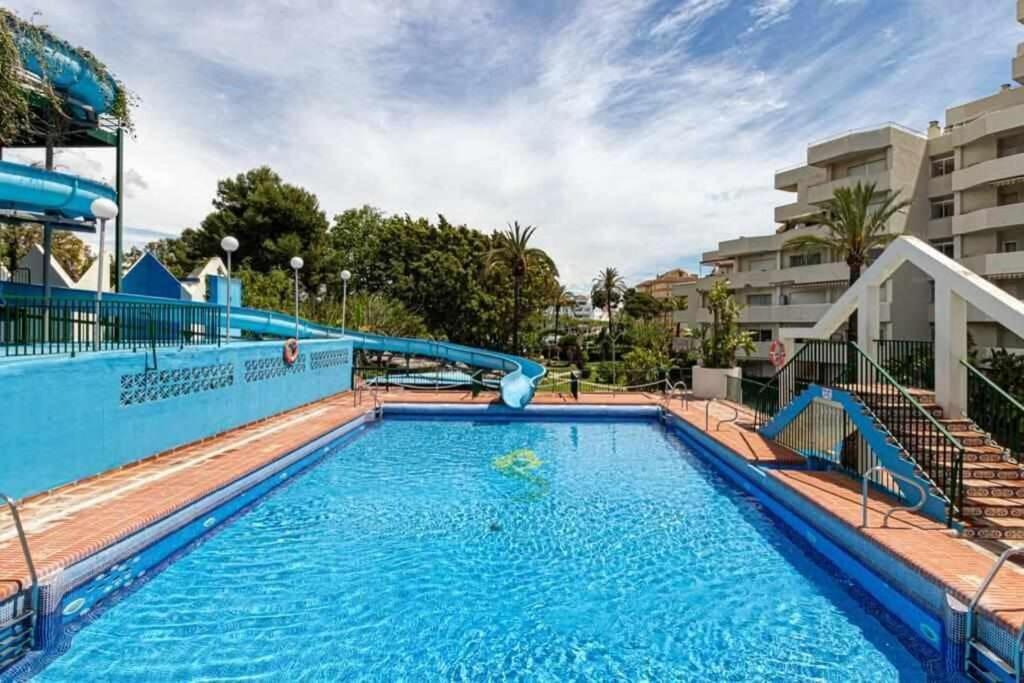 797 Holiday Rentals- Precioso Piso Con Vistas Al Jardin En Benalbeach Benalmádena Extérieur photo