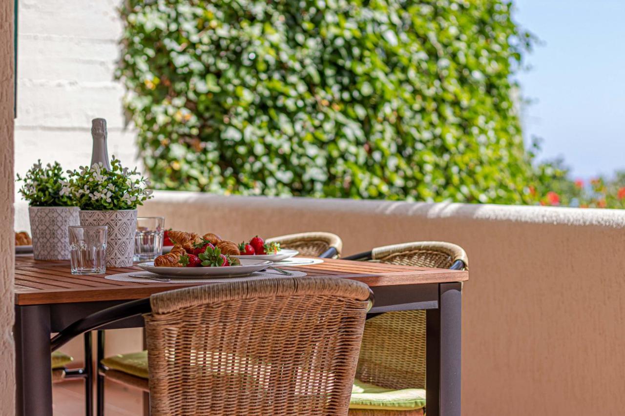 797 Holiday Rentals- Precioso Piso Con Vistas Al Jardin En Benalbeach Benalmádena Extérieur photo