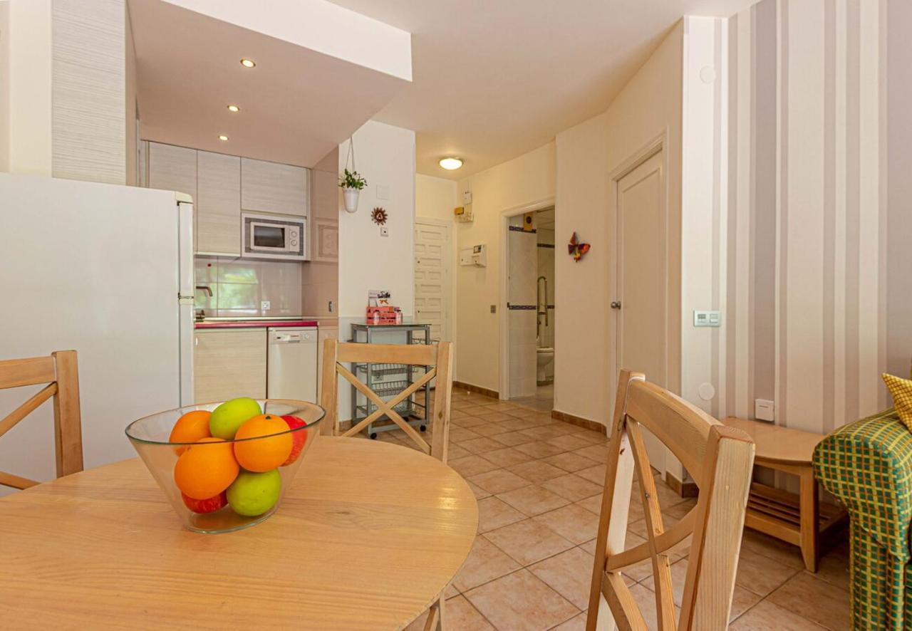 797 Holiday Rentals- Precioso Piso Con Vistas Al Jardin En Benalbeach Benalmádena Extérieur photo